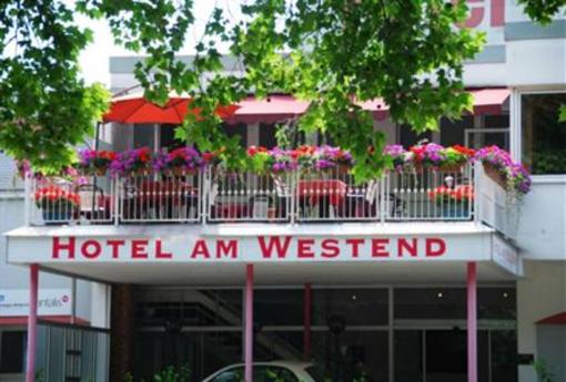 фото отеля Hotel am Westend