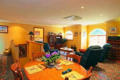 фото отеля Burnbrow Manor Bed & Breakfast Allansford