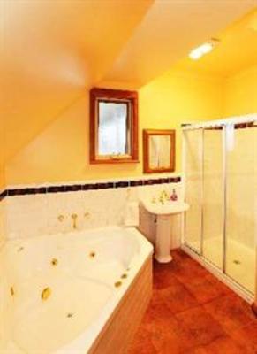 фото отеля Burnbrow Manor Bed & Breakfast Allansford