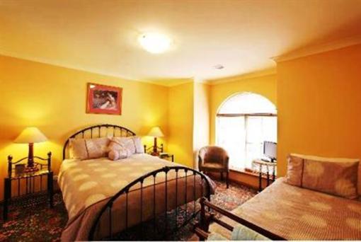 фото отеля Burnbrow Manor Bed & Breakfast Allansford