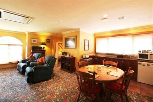 фото отеля Burnbrow Manor Bed & Breakfast Allansford