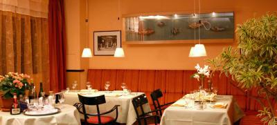 фото отеля Altstadt Hotel Zur Post Stralsund