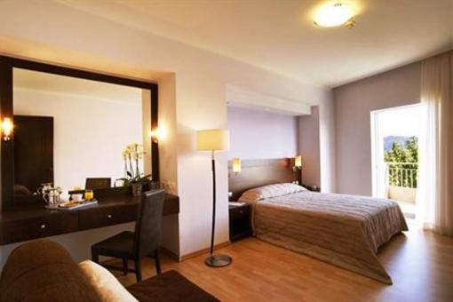 фото отеля Flisvos Hotel Nafpaktos