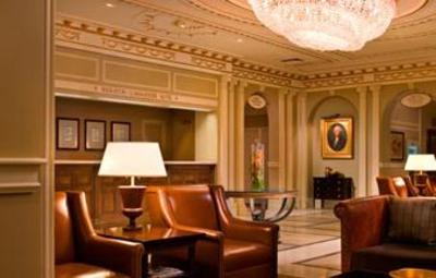 фото отеля Sheraton Commander Hotel