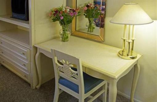 фото отеля Americas Best Value Inn-Thousand Oaks