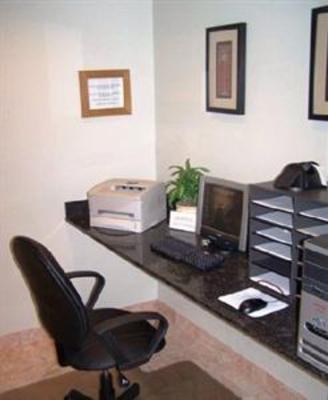 фото отеля America's Best Inn and Suites