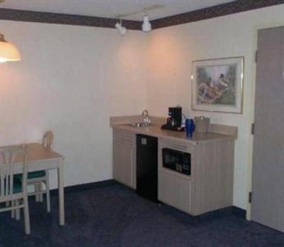фото отеля America's Best Inn and Suites