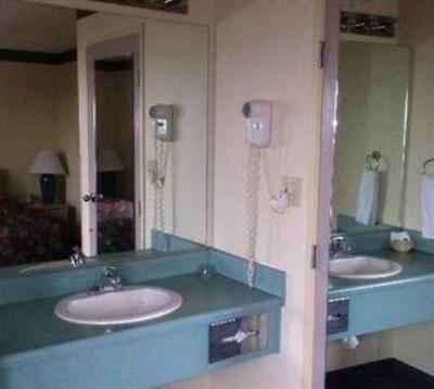 фото отеля America's Best Inn and Suites
