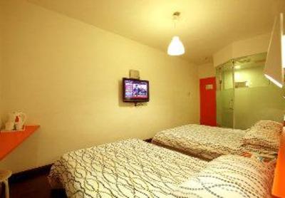 фото отеля Hangzhou ACG Life Theme Hotel DaGuanQianJiang Market Branch