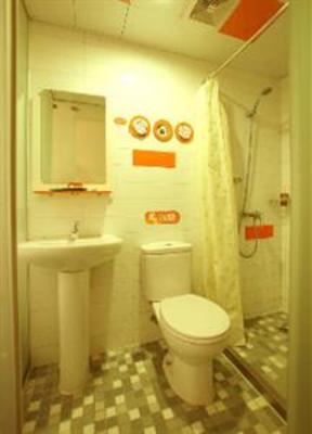 фото отеля Hangzhou ACG Life Theme Hotel DaGuanQianJiang Market Branch
