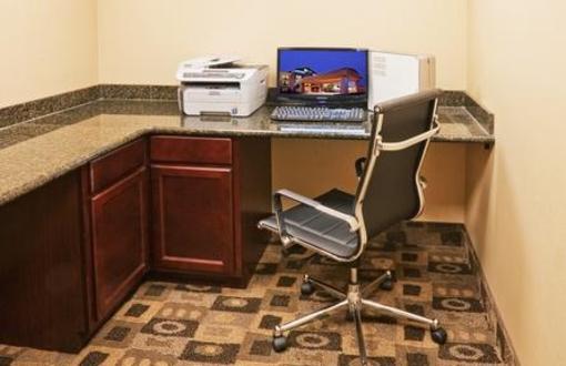 фото отеля Holiday Inn Express Hotel & Suites Pauls Valley
