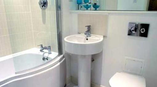 фото отеля Deep Blue Apartments Basingstoke