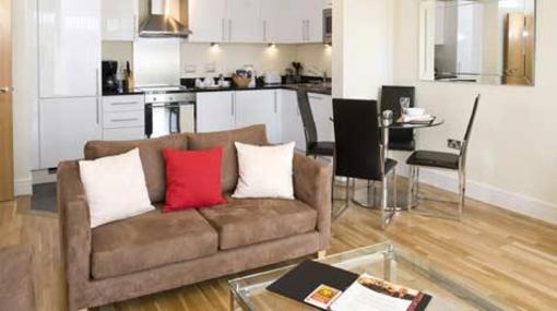 фото отеля Deep Blue Apartments Basingstoke