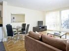 фото отеля Deep Blue Apartments Basingstoke