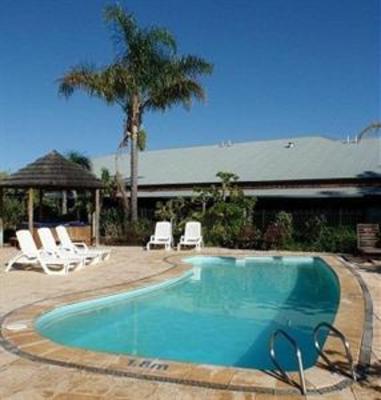 фото отеля Dunsborough Central Motel