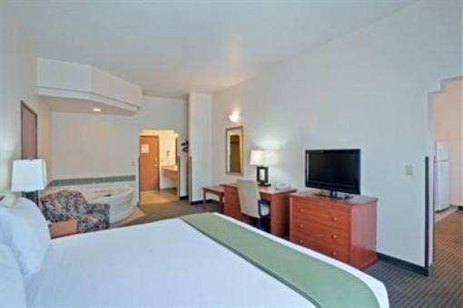 фото отеля Holiday Inn Express Hotel & Suites Ashland (Oregon)