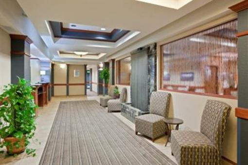 фото отеля Holiday Inn Express Hotel & Suites Ashland (Oregon)