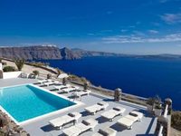 Oia Suites