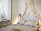 фото отеля Oia Suites