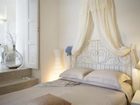 фото отеля Oia Suites