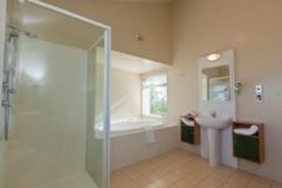 фото отеля Papamoa Beach Top 10 Holiday Resort