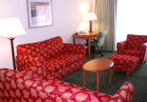 фото отеля Fairfield Inn Palm Desert
