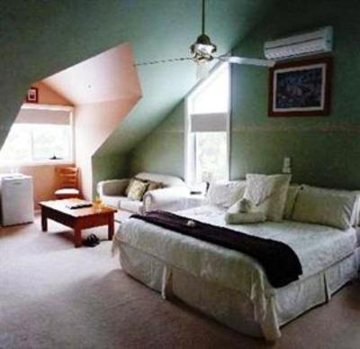 фото отеля Silver Waters Bed and Breakfast