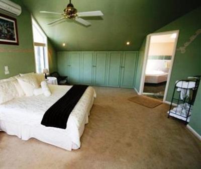 фото отеля Silver Waters Bed and Breakfast