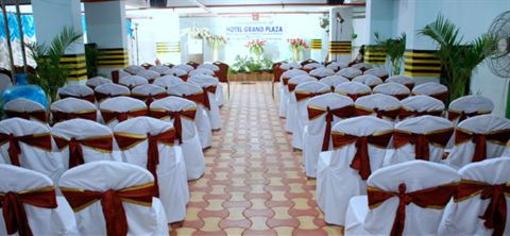 фото отеля The Hotel Grand Plaza