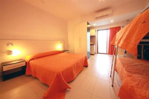 фото отеля Centro Vacanze Incontro Hotel Peschici