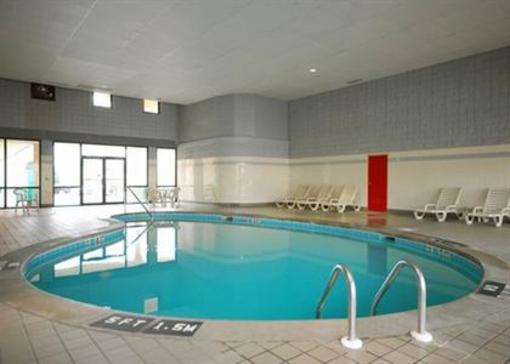 фото отеля Quality Suites Chattanooga