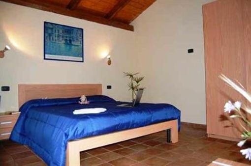 фото отеля Villaggio Hotel Cala di Luna