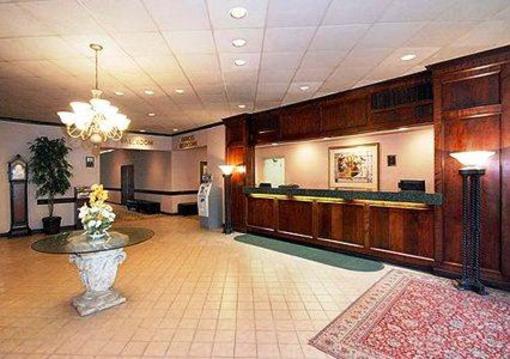 фото отеля Quality Inn Roanoke Airport