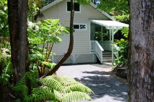 фото отеля Lokahi Lodge Chalet Kilauea Collection
