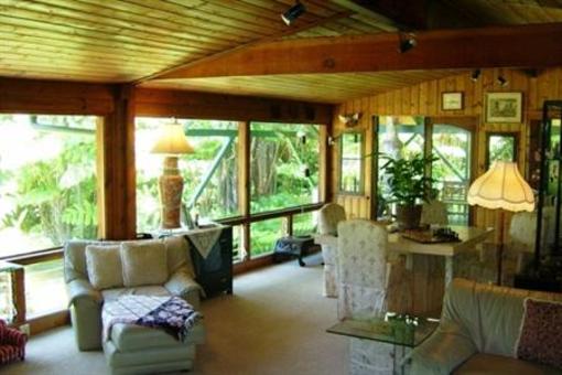 фото отеля Lokahi Lodge Chalet Kilauea Collection