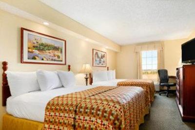 фото отеля Baymont Inn & Suites Georgetown Near Georgetown Marina
