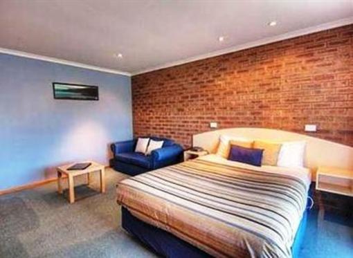 фото отеля Golden Palms Motel