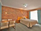 фото отеля Golden Palms Motel