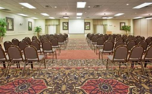 фото отеля Holiday Inn Express and Suites Beatrice