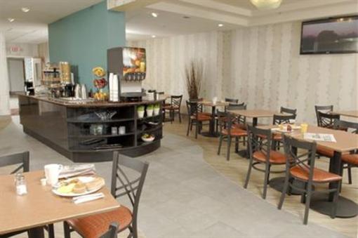фото отеля Best Western Plus Atlanta Airport East