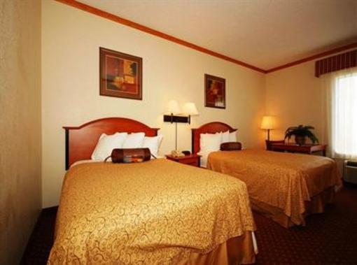 фото отеля BEST WESTERN Fort Stewart Inn and Suites