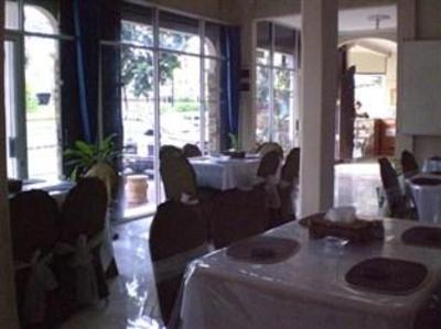 фото отеля Chadea Hotel