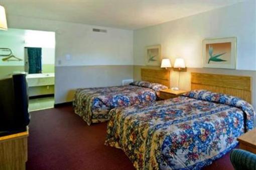 фото отеля Americas Best Value Inn & Suites Kansas City (Missouri)