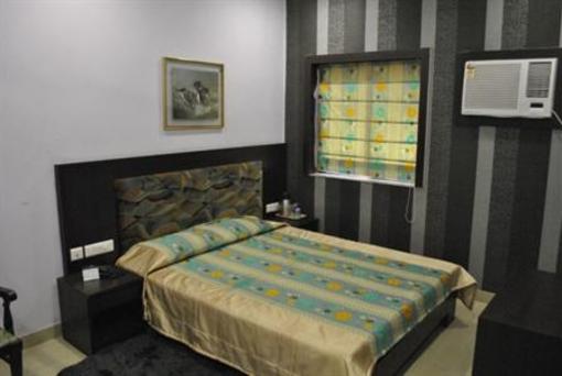 фото отеля Hotel Swagath Kolkata
