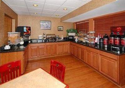 фото отеля Comfort Suites I-35 North