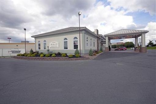 фото отеля Quality Inn & Suites Watertown (South Dakota)