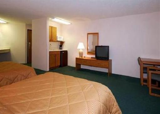 фото отеля Quality Inn & Suites Watertown (South Dakota)