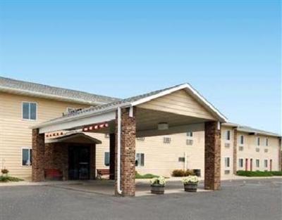 фото отеля Quality Inn & Suites Watertown (South Dakota)