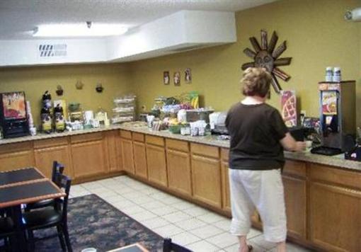 фото отеля Quality Inn & Suites Watertown (South Dakota)