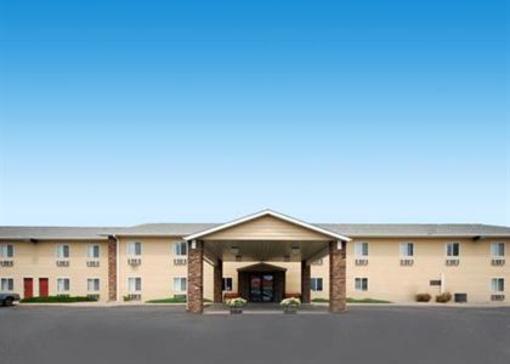 фото отеля Quality Inn & Suites Watertown (South Dakota)
